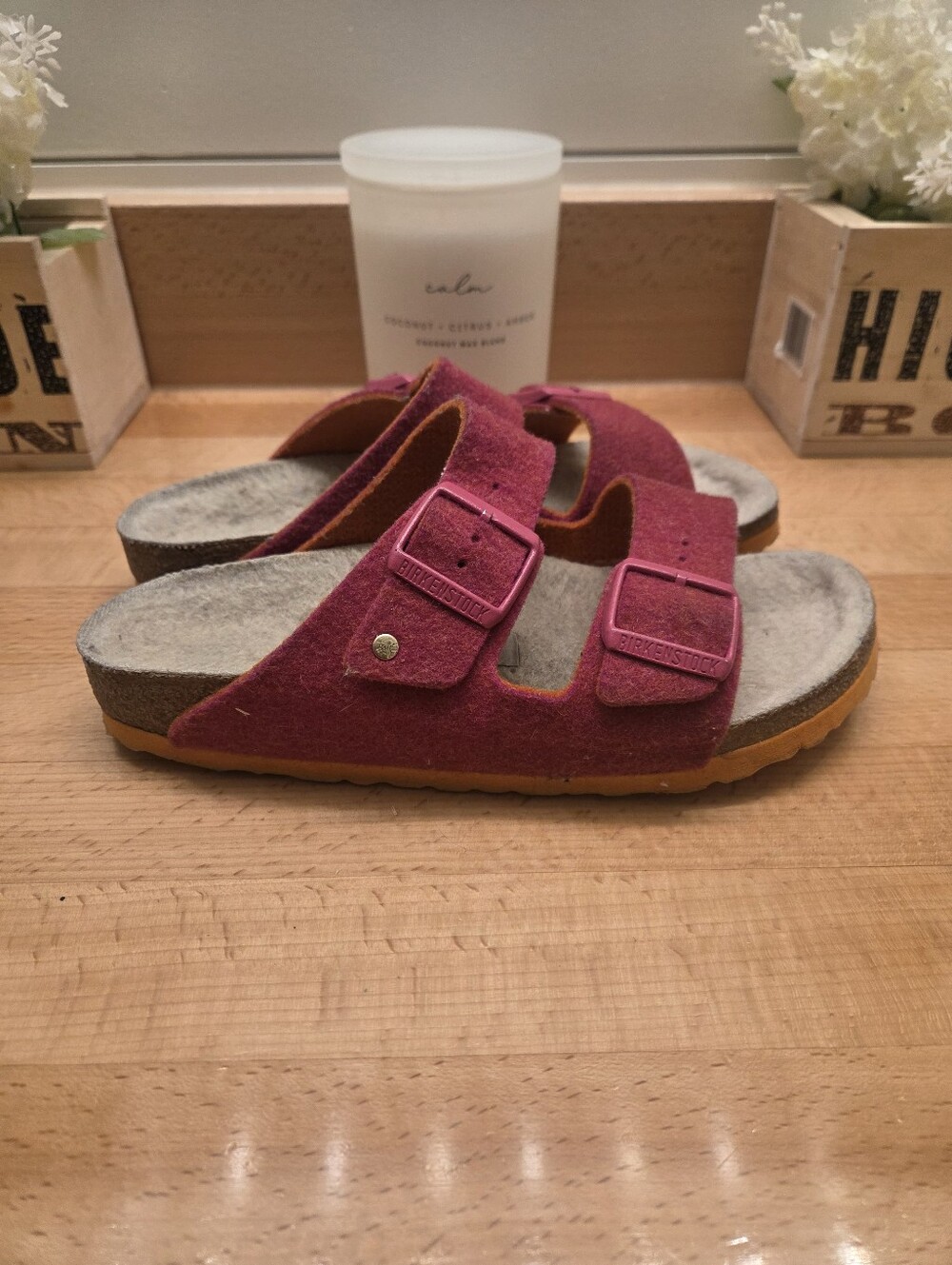 Birkenstock Arizona Sandals Fuchsia Wool-Felt Shearling-Lined Women's Sz EU 37